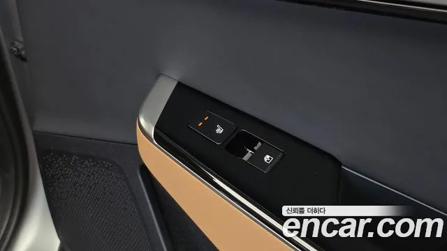 Kia EV6 — Фото автомобиля 25