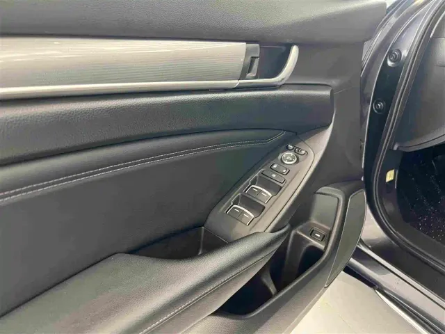 Honda Accord — Фото автомобиля 17