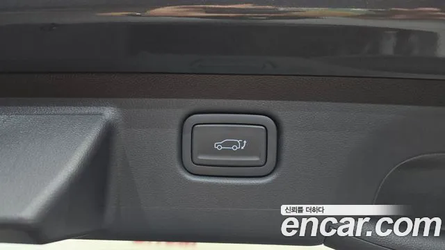 Hyundai Kona SX2 — Фото автомобиля 18