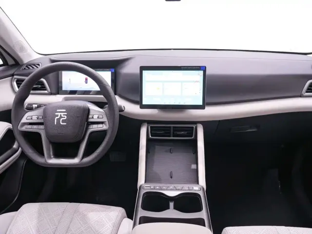 BYD Yuan UP — Фото автомобиля 14