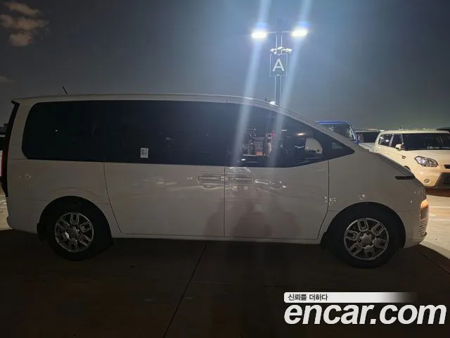 Hyundai Staria — Фото автомобиля 4