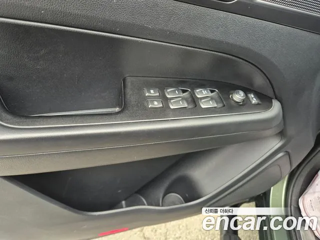 KG_Mobility_Ssangyong Rexton Новый Rexton Sport Khan Дизель 2.2 4WD — Фото автомобиля 17