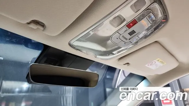Genesis GV70 2.5T Бензин AWD — Фото автомобиля 6