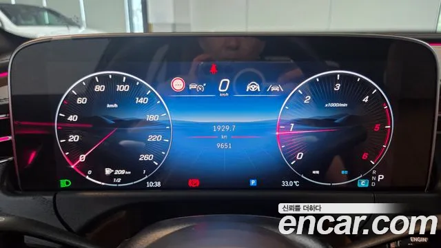 Mercedes-Benz E-Class — Фото автомобиля 8