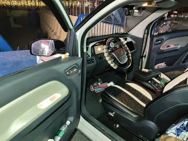 Wuling Hongguang Mini EV — Фото автомобиля 17