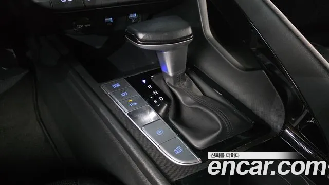Hyundai Avante CN7 — Фото автомобиля 12