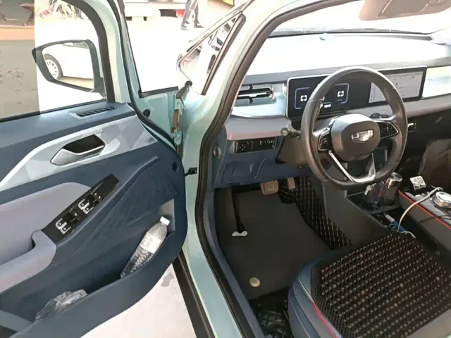 Geely Geometry E Firefly — Фото автомобиля 15
