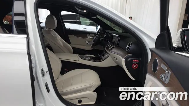Mercedes-Benz E-Class W213 — Фото автомобиля 17