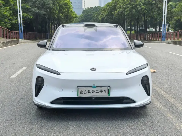 Nio ET5 — Фото автомобиля 2