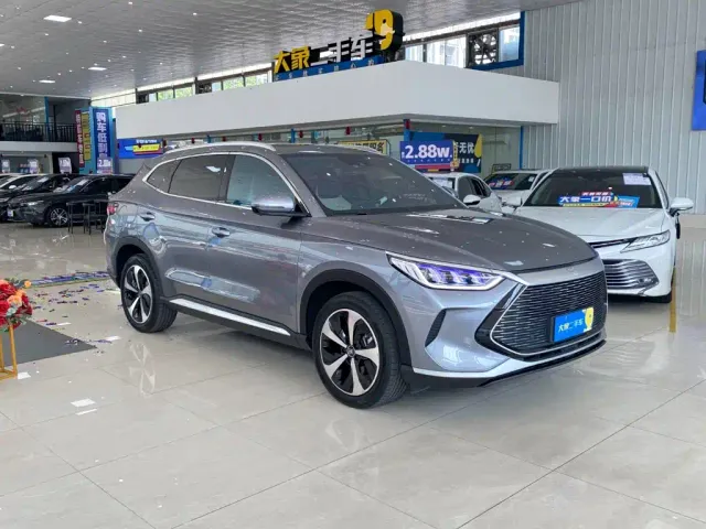 BYD Song PLUS — Фото автомобиля 3