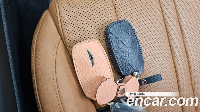 Genesis GV80 2.5T Бензин AWD — Фото автомобиля 25