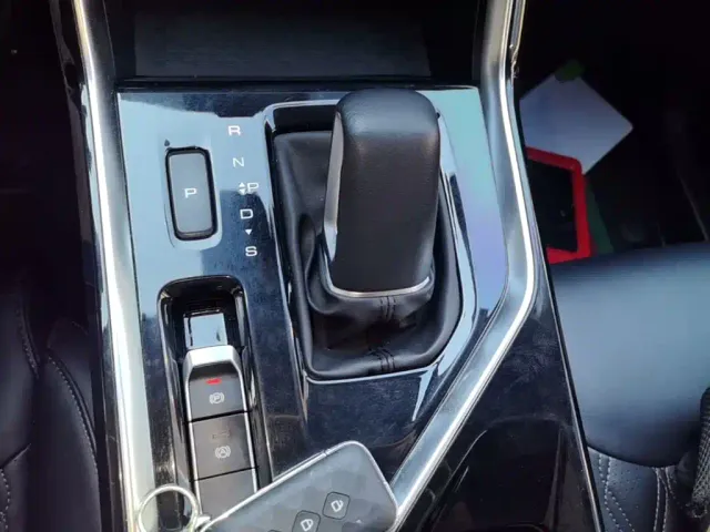 Wuling Asta — Фото автомобиля 13
