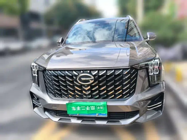 GAC Trumpchi GS8 — Фото автомобиля 2