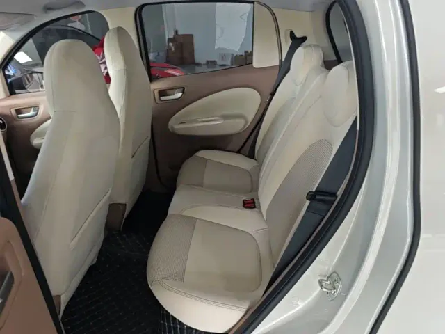 Wuling Hongguang Mini EV — Фото автомобиля 16