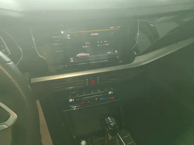 Volkswagen Passat — Фото автомобиля 12
