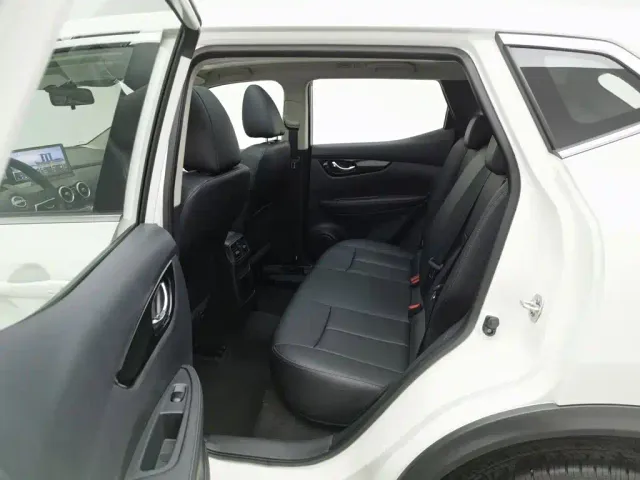 Nissan Qashqai — Фото автомобиля 15