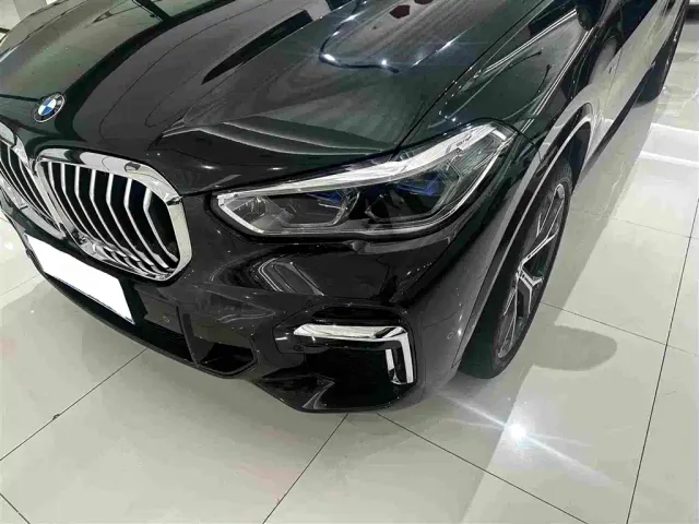BMW X5 — Фото автомобиля 4