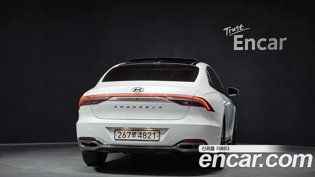 Hyundai Grandeur Новый Grandeur IG 3.0 LPi (Для проката) — Фото автомобиля 4