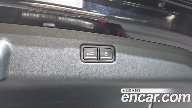 Genesis GV70 2.5T Бензин 2WD — Фото автомобиля 27