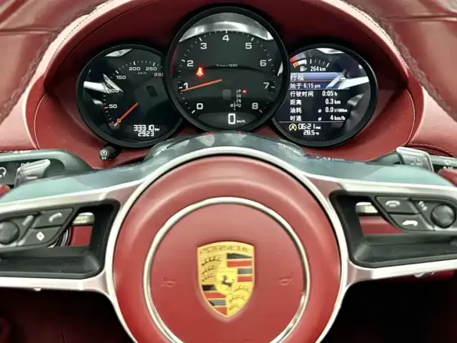 Porsche 718 — Фото автомобиля 12