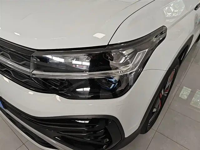 Volkswagen Tharu — Фото автомобиля 23