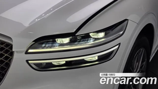 Genesis GV70 — Фото автомобиля 7
