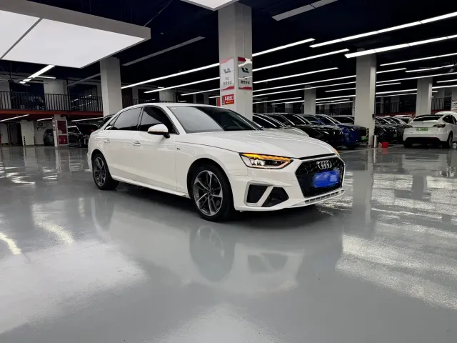 Audi A4L — Фото автомобиля 3