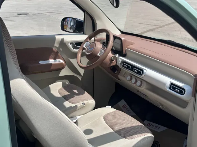 Wuling Hongguang Mini EV — Фото автомобиля 4