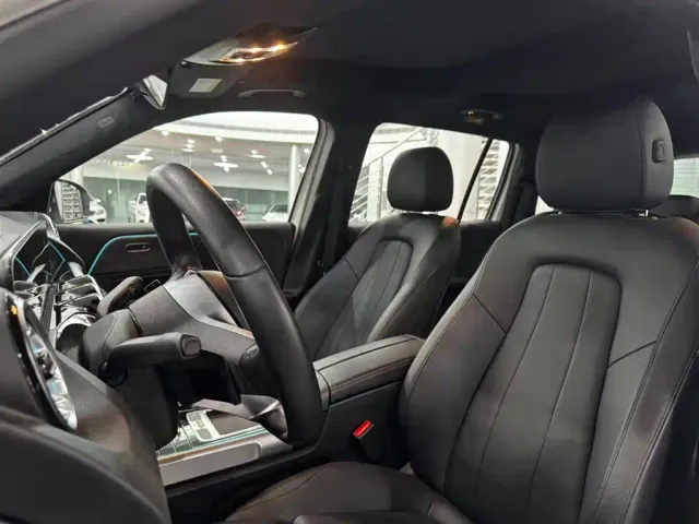 Mercedes-Benz GLB-Class — Фото автомобиля 9