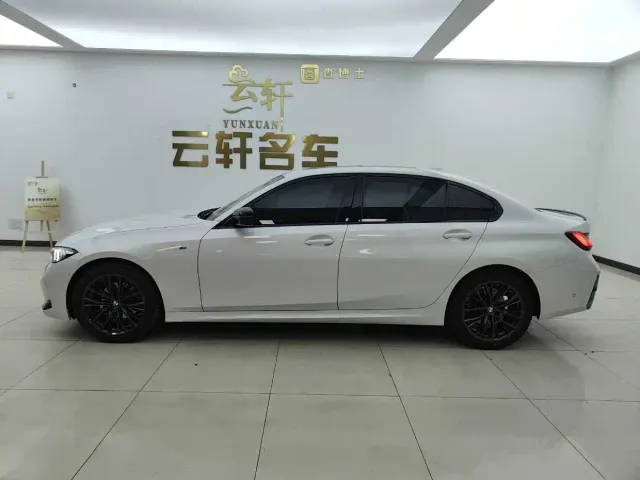 BMW 3 Series — Фото автомобиля 10