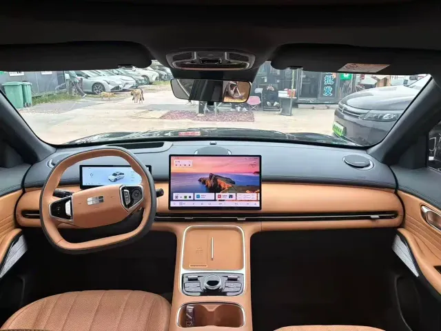 Geely Galaxy Galaxy Starship 7 EM-i 2025 Model 120km Explorer+ Edition — Фото автомобиля 6