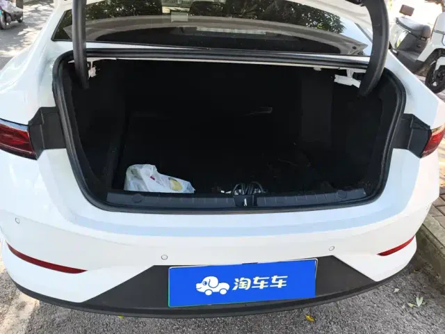 BYD Qin PLUS — Фото автомобиля 4