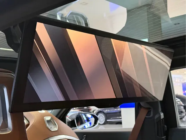 BMW 7 Series — Фото автомобиля 12