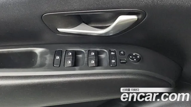Hyundai Tucson Tucson (NX4) Бензин 1.6 турбо 2WD — Фото автомобиля 27