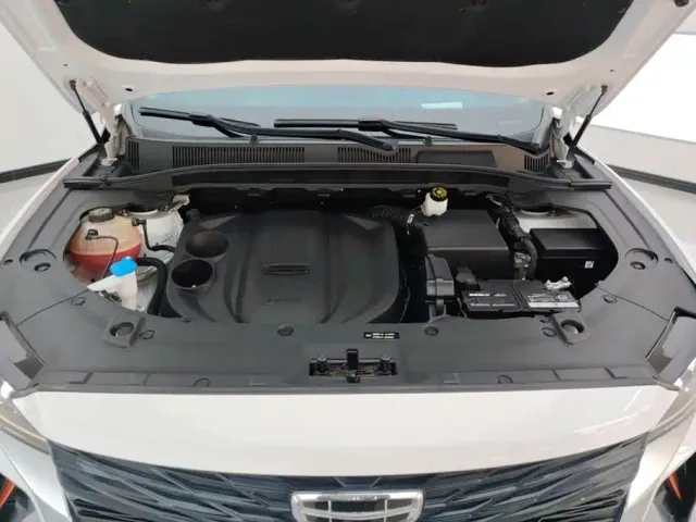 Geely Boyue — Фото автомобиля 10