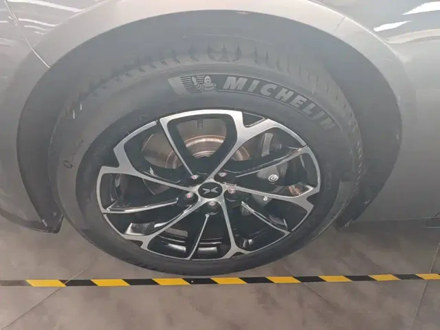 XPeng XPeng P7 2020 Model 670N — Фото автомобиля 22