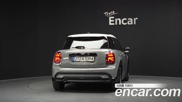 MINI Cooper — Фото автомобиля 4