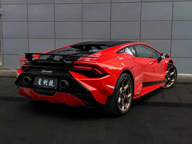 Lamborghini Huracan — Фото автомобиля 4