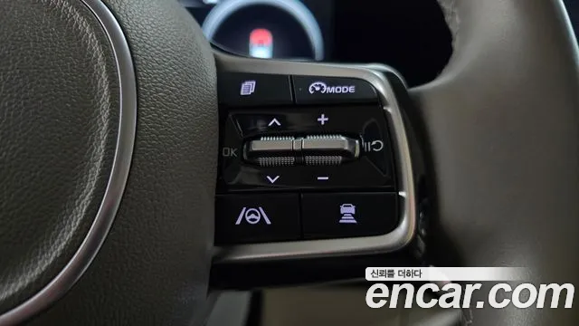 Kia Carnival 4th Gen — Фото автомобиля 23