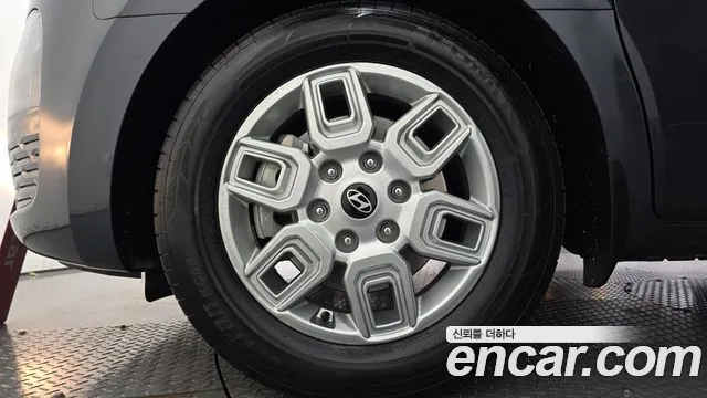 Hyundai Staria — Фото автомобиля 5