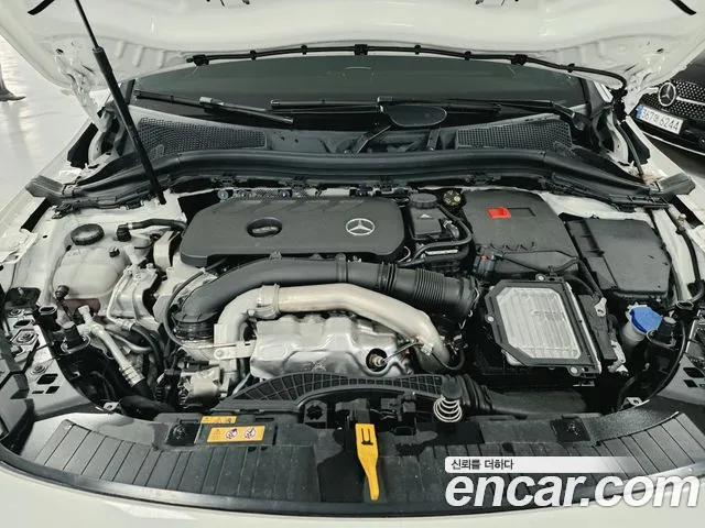 Mercedes-Benz GLA-Class H247 — Фото автомобиля 6