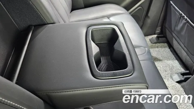 KG_Mobility_Ssangyong Rexton Новый Rexton Sport Дизель 2.2 4WD — Фото автомобиля 26