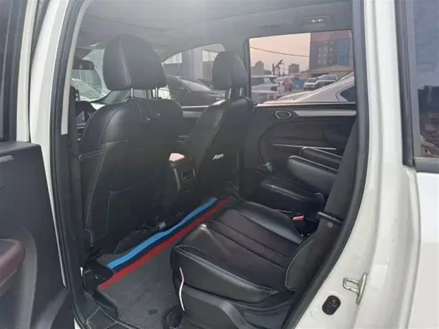 GAC Trumpchi M6 — Фото автомобиля 6