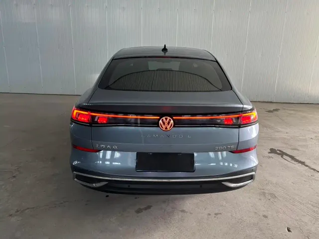 Volkswagen Lamando — Фото автомобиля 4