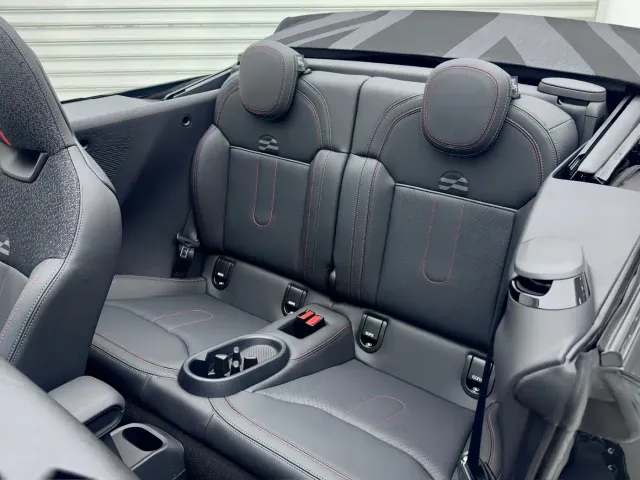 MINI Hatch — Фото автомобиля 18