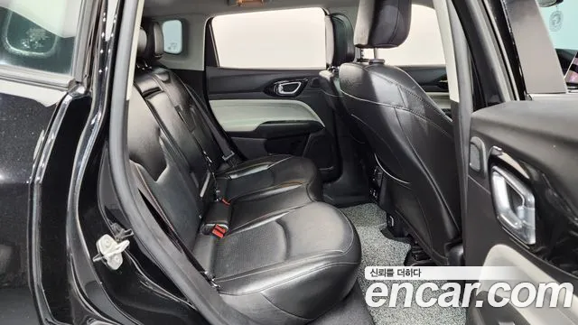Jeep Compass Compass 2 поколение 2.4 Limited 2WD — Фото автомобиля 11