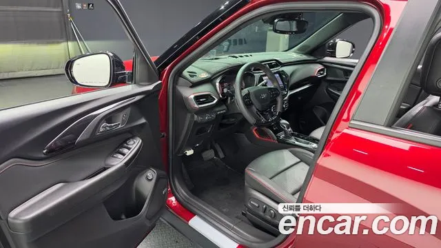 ChevroletGMDaewoo Trailblazer Trailblazer 1.3 турбо 4WD — Фото автомобиля 10