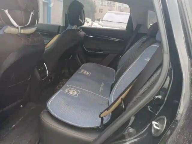 Dongfeng Fengshen AX7 — Фото автомобиля 16