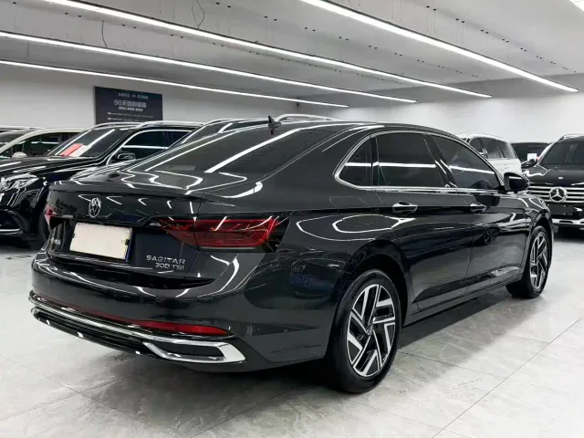 Volkswagen Sagitar — Фото автомобиля 6