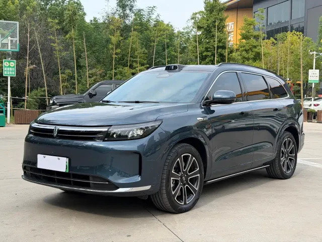 Фотография автомобиля — Aito M7